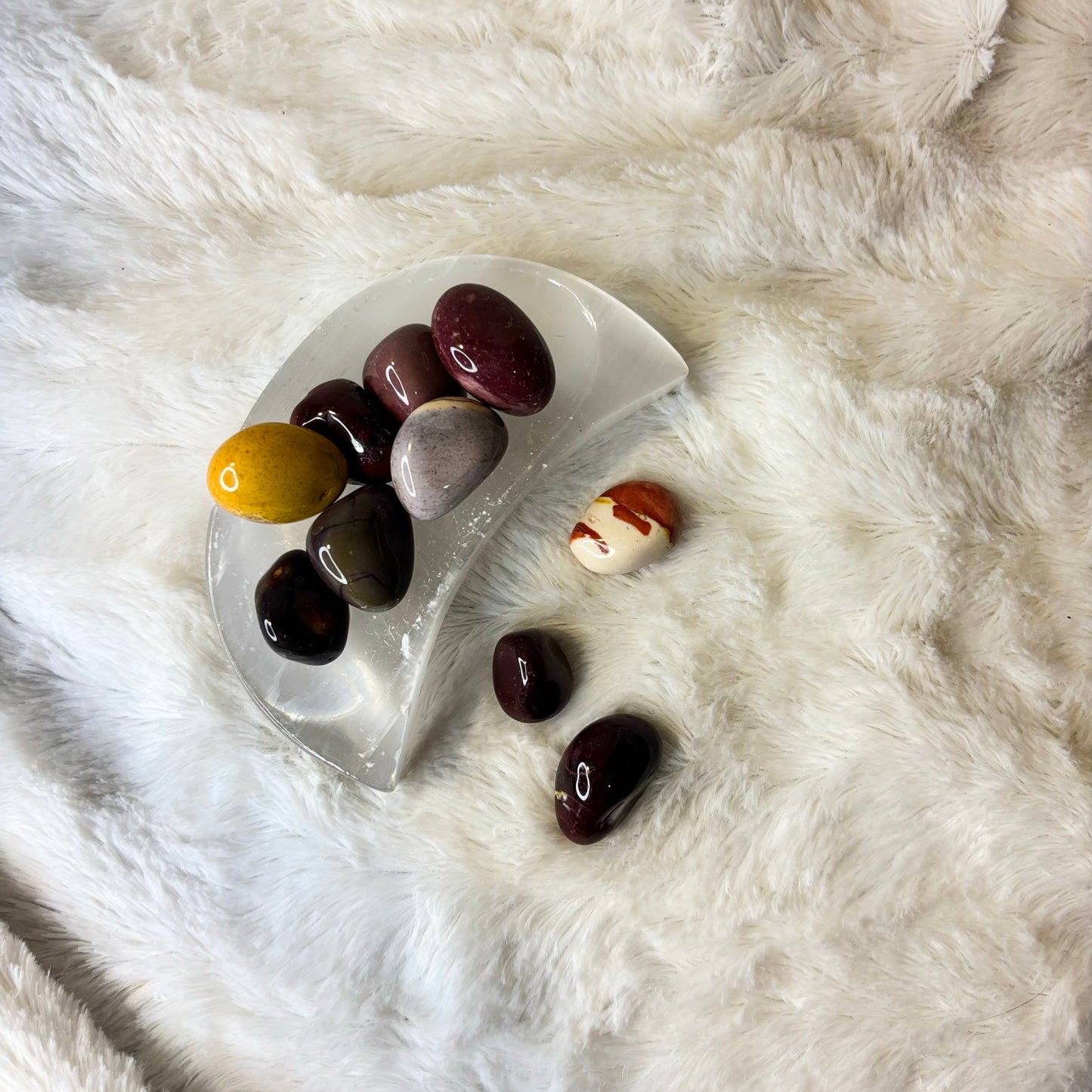 Stone Tumbled | Mookaite Jasper