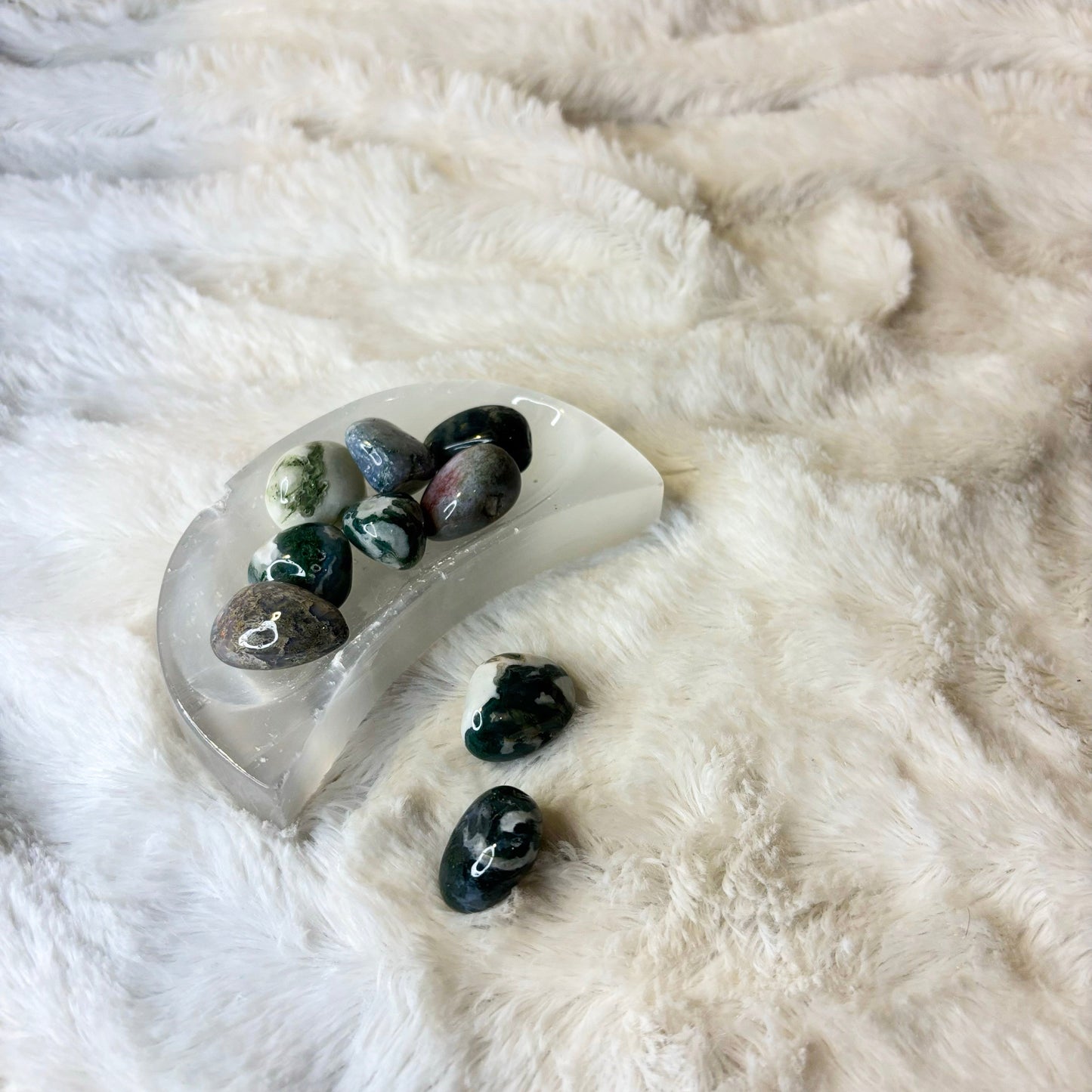Stone Tumbled | Moss Agate