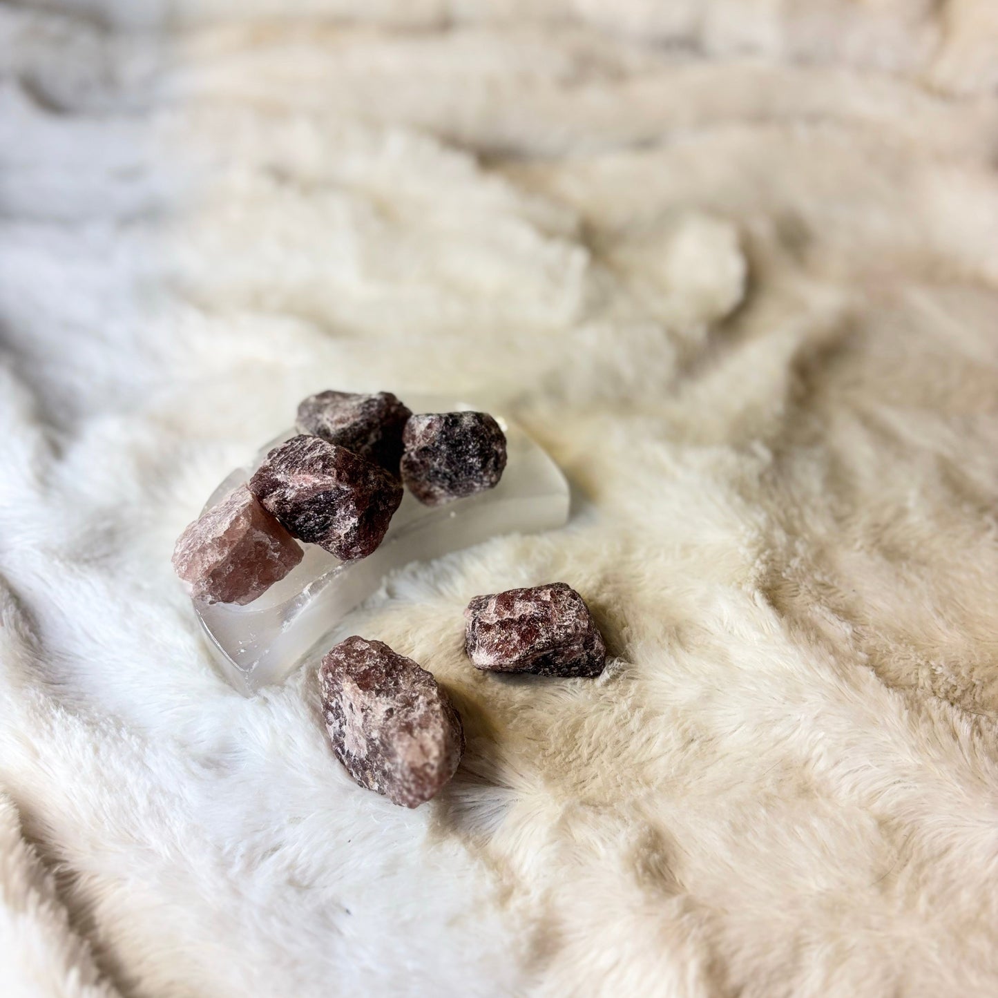 Stone Natural | Strawberry Quartz