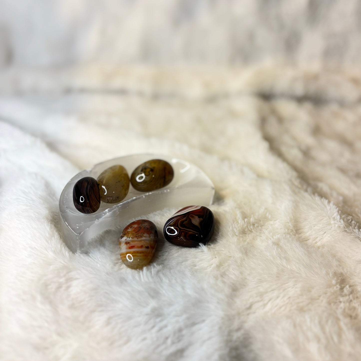 Stone Tumbled | Banded Agate