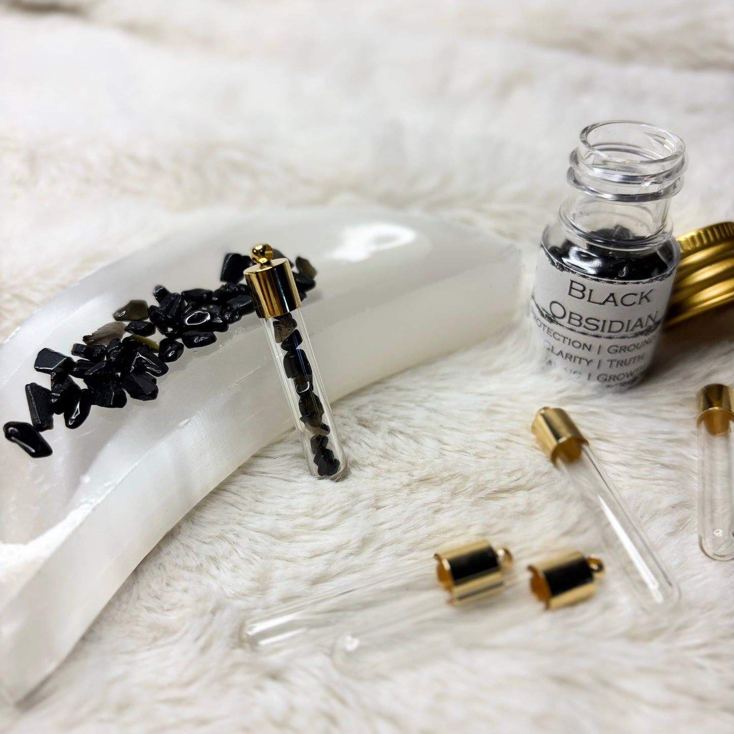 Pendant | Stone + Moon Water