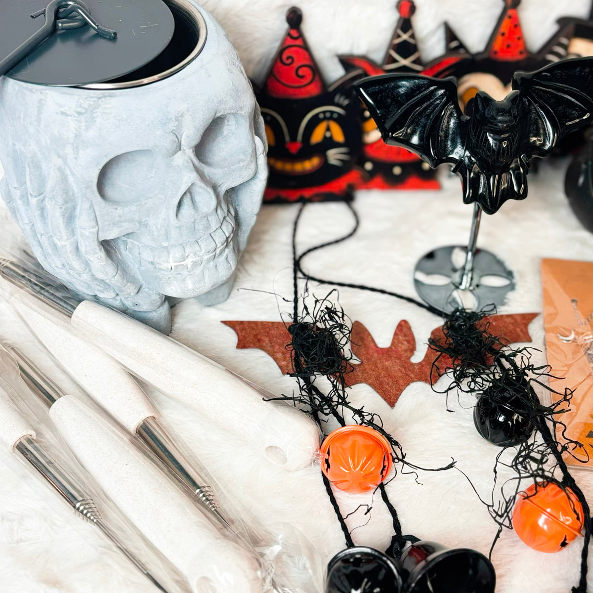 Samhain items in the Root & Ritual Box