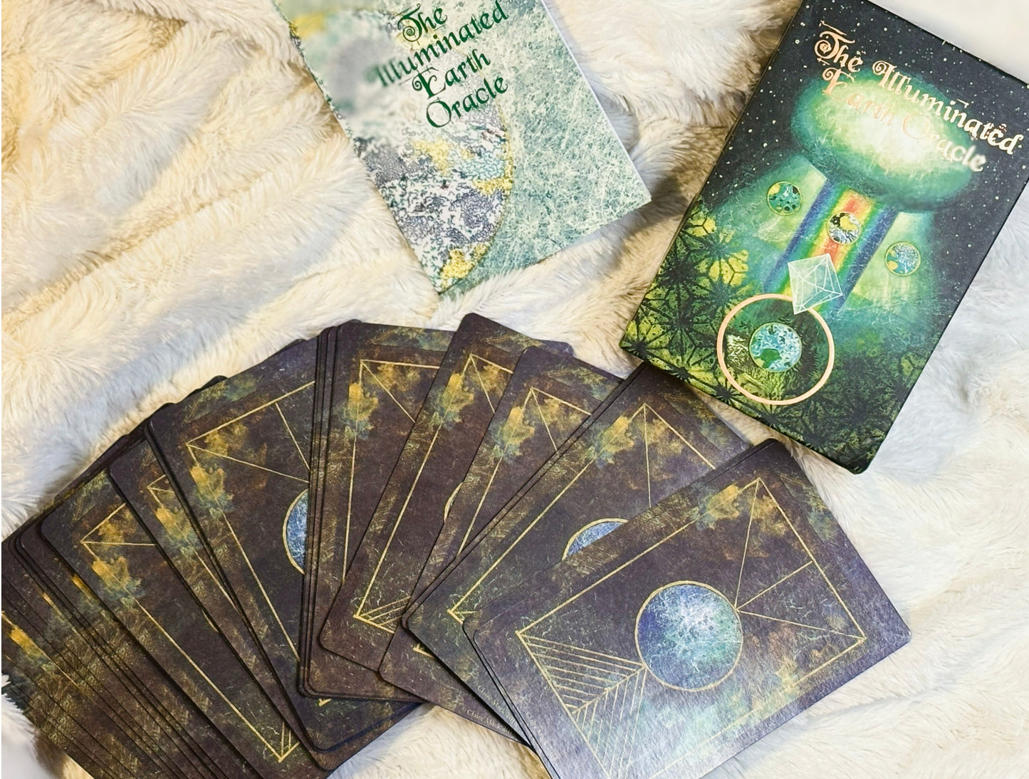 The Illuminated Earth | Oracle Deck