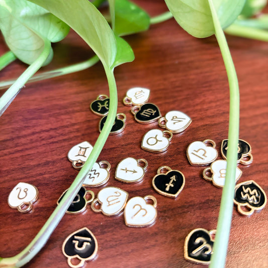 "Zodiac Heart | White"
