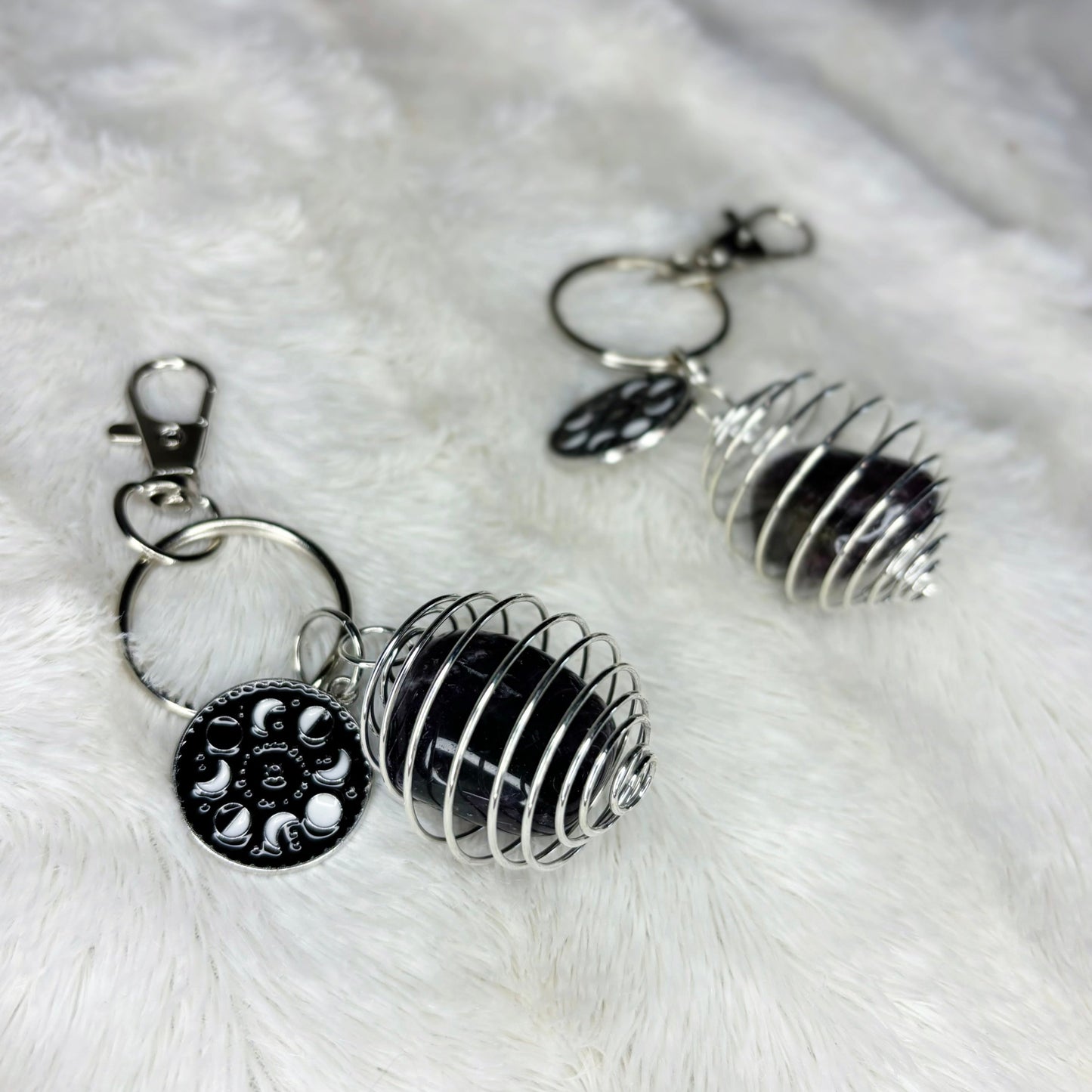 Keychain | Silver Assistance Stone