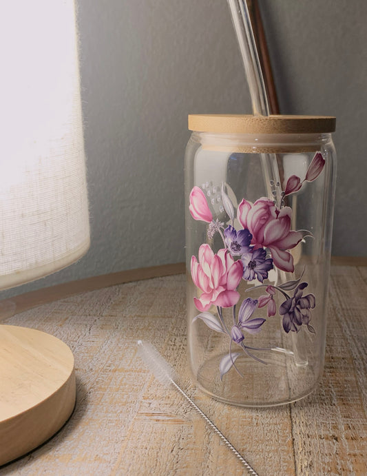 Tasse en verre fleurs de lys avec couvercle en bambou et paille