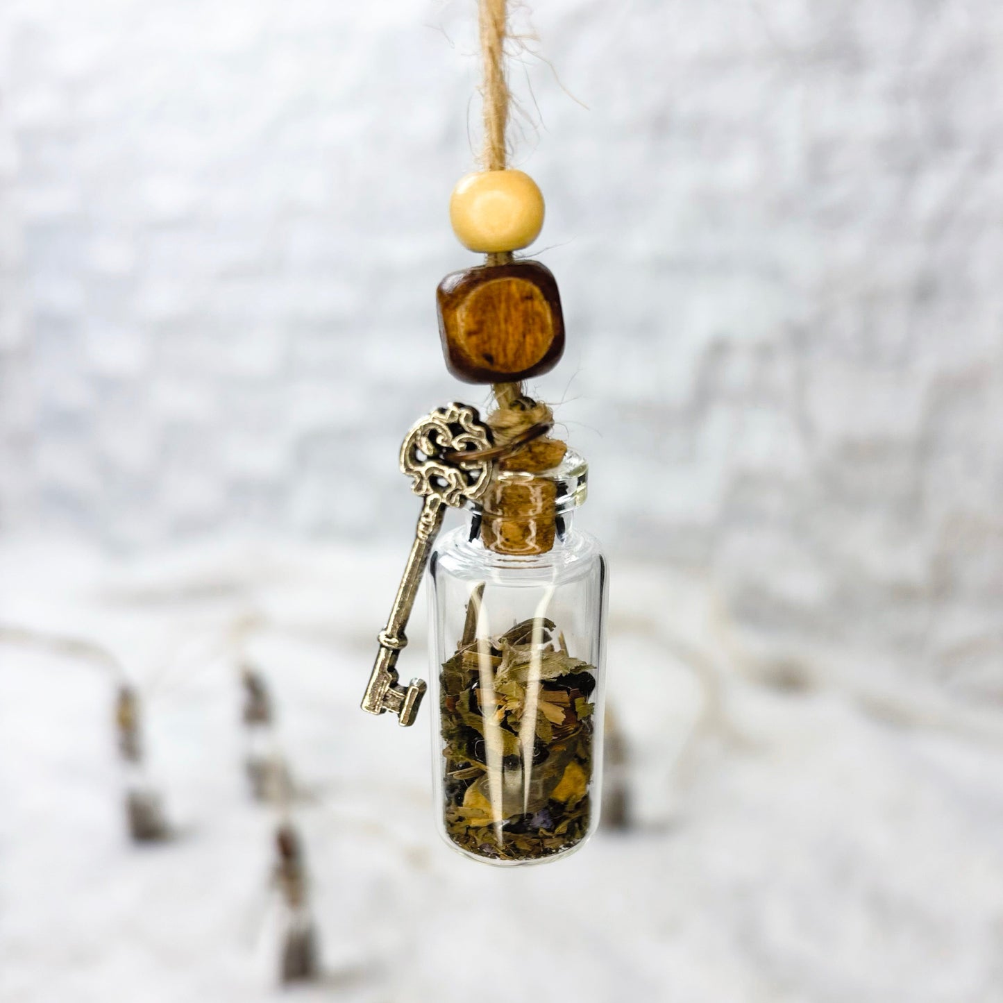 Hanger | Key to Safe Travels