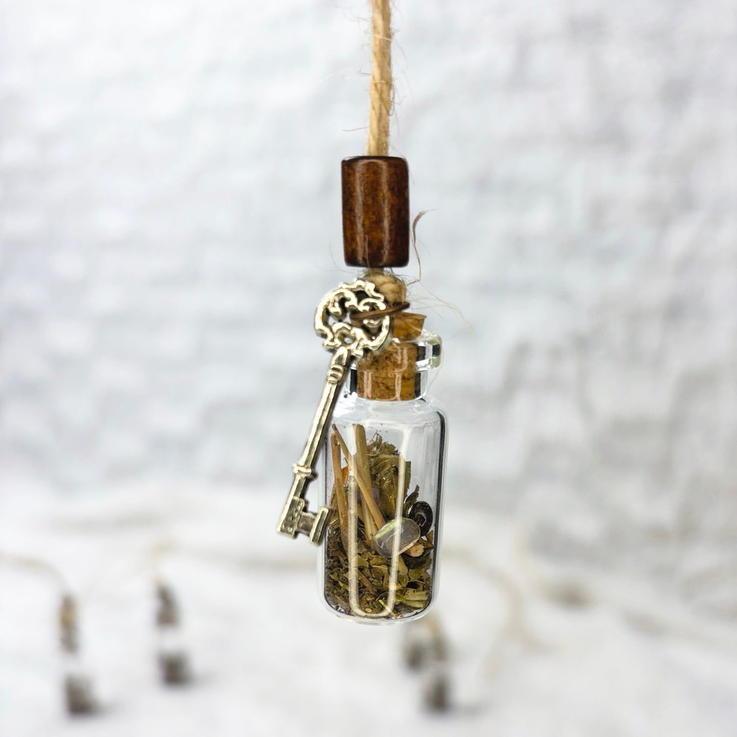 Hanger | Key to Safe Travels