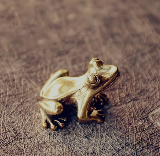 Vintage-Style Brass Frog